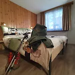 ホテル Walliserhof-leukerbad-therme 3*