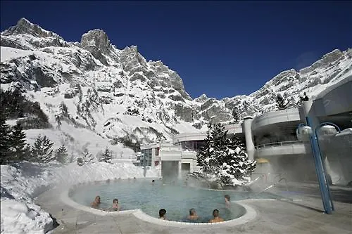 Walliserhof-leukerbad-therme Leukerbad
