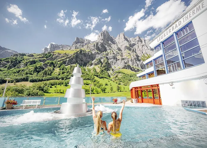 Walliserhof-leukerbad-therme Готель 3*