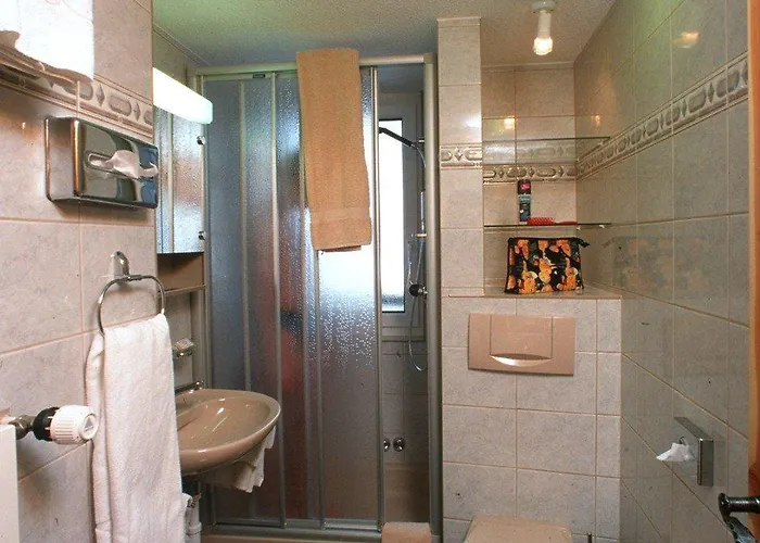 Walliserhof-leukerbad-therme Otel Leukerbad