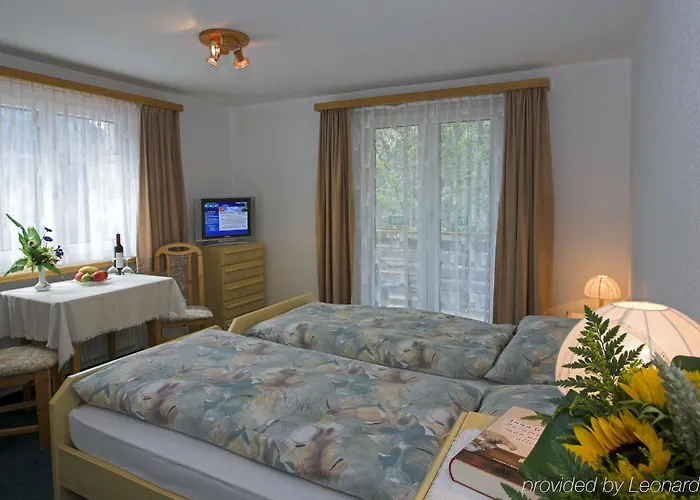 Walliserhof-leukerbad-therme Готель Лейкербад