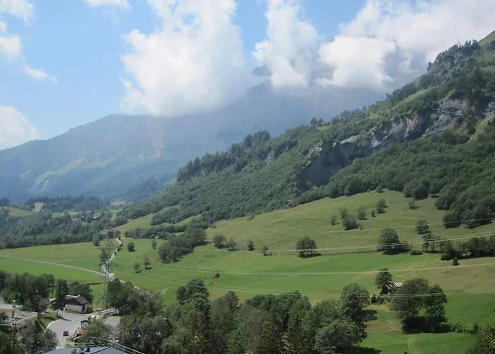 Walliserhof-leukerbad-therme 酒店